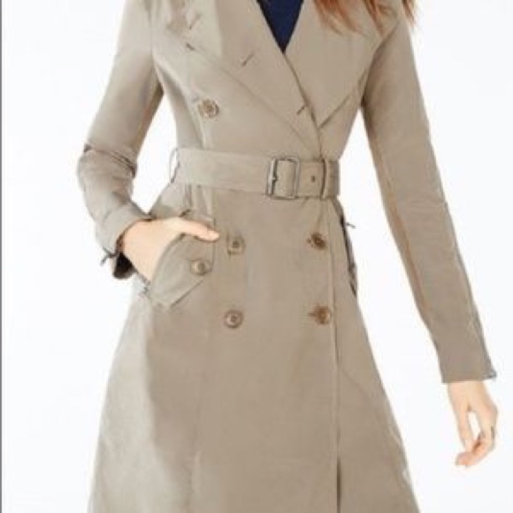 BCBG LAURIN TRENCH COAT